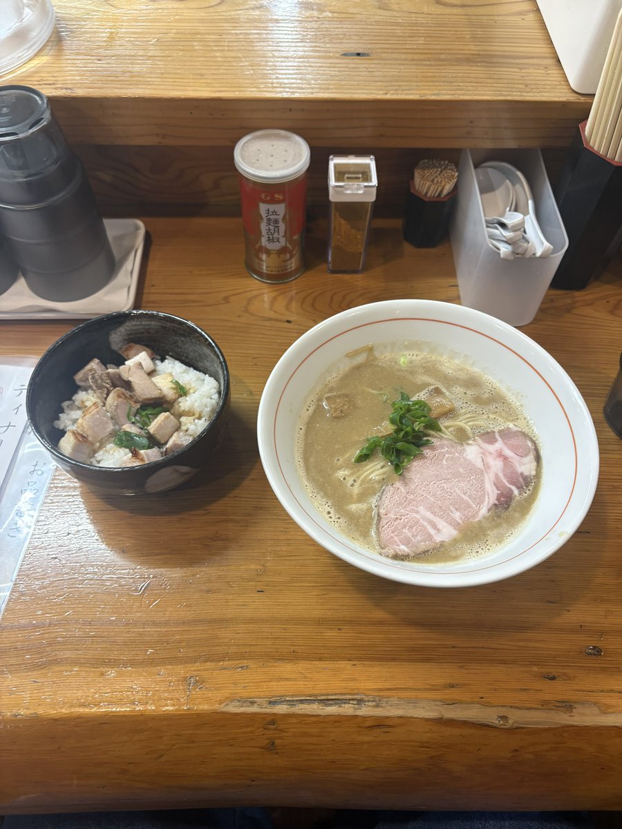 きよら〜 tweet media