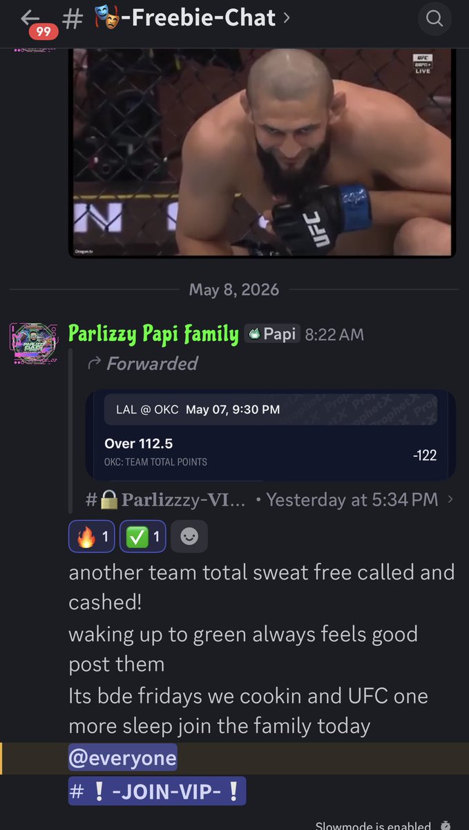 Parlizzypapi tweet media