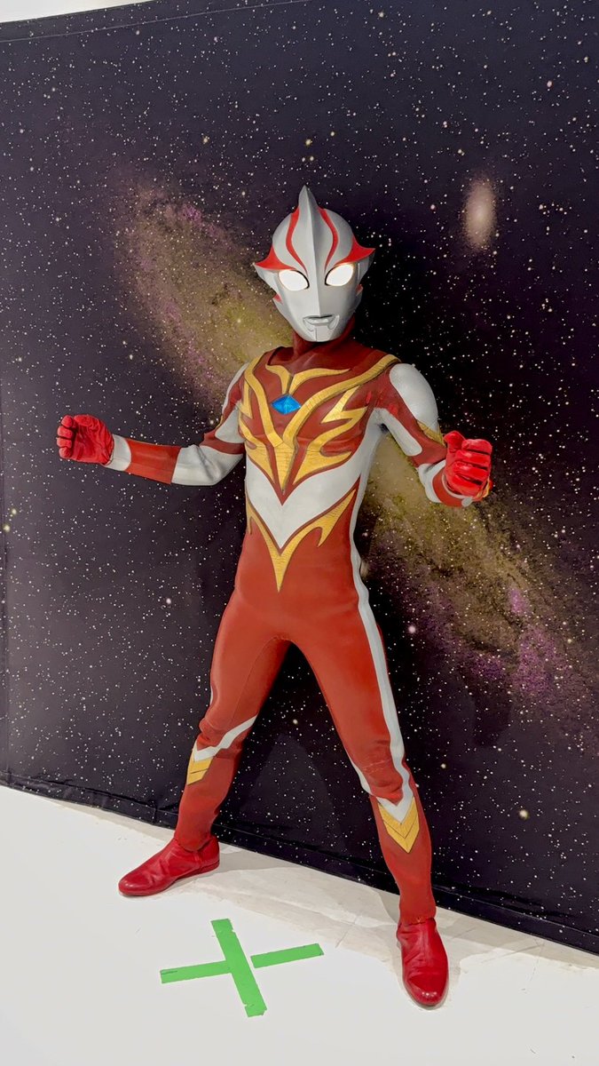 kumarin_Mebius's tweet photo. メビウスさぁ
ショット後握手したら、こっちが背を向けるまでずっと手を握りっぱなしでいてくれるの
ぐぉぉぁﾐﾗｲｨｨｨｨ‼︎‼︎‼︎って毎回なってしんどいありがとう https://t.co/hPK7CfWu96