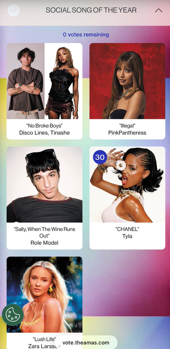 Remember to vote for Tyla!
In all the categories she’s nominated in. 
vote.theamas.com/best-afrobeats…