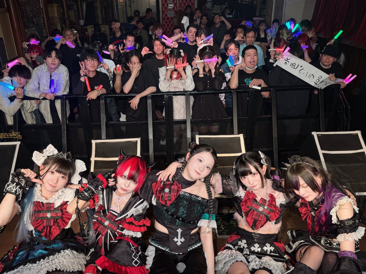 DKSI_official's tweet photo. ＼御礼🥀✧／

HALF ANNIVERSARY&amp;新体制お披露目ONEMAN LIVE『超常的ヴェノメノン』にご来場いただき誠にありがとうございました！

これから５人で歩んでいく毒彩シンシャをよろしくお願いいたします！
#毒シン界隈 https://t.co/vbd1HPRnGH