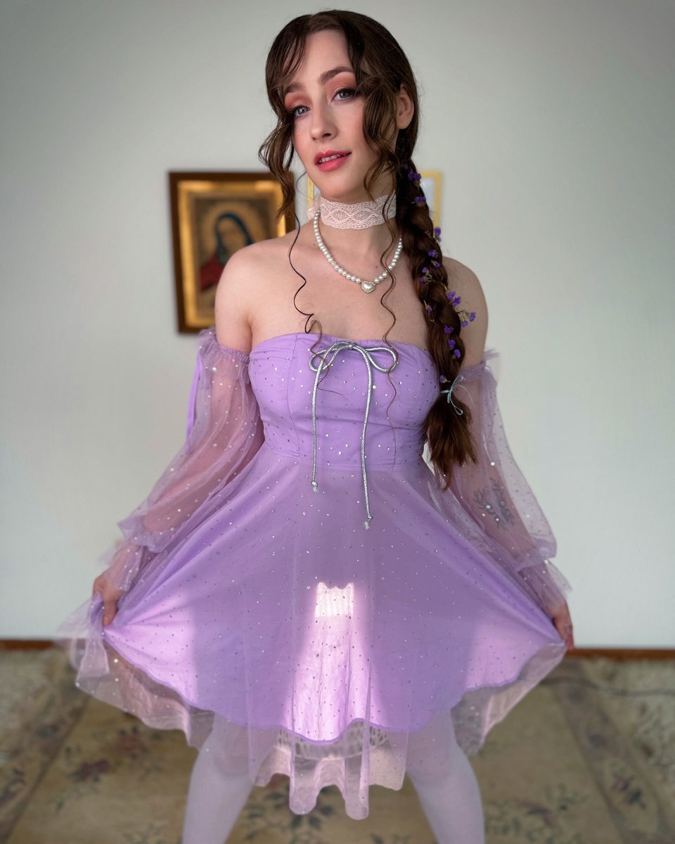 Chloe Rosé tweet media