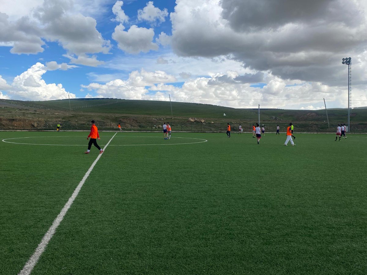 HamurGm's tweet photo. 📌19 Mayıs Gençlik ve Spor Bayramı münasebetiyle futbol müsabakası düzenlendi. Dereceye giren takımlarımızı tebrik ediyoruz. ⚽🏆🥇🥈🥉👏 https://t.co/D9IhY92xUZ