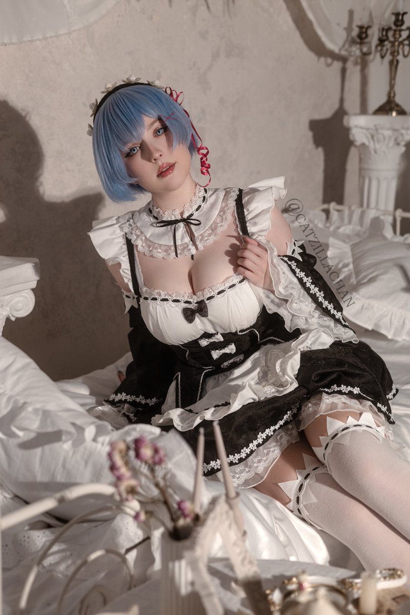 CatzillaChan tweet media