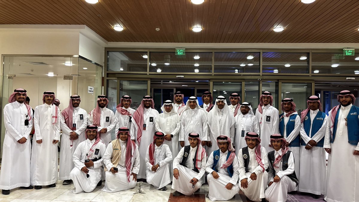 طاهر بن جواد tweet media
