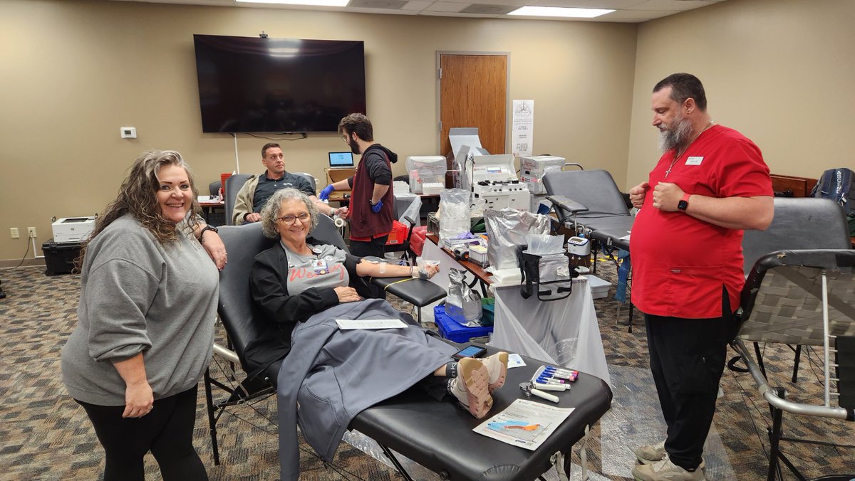 PhoenixHomeHC's tweet photo. Our Wichita team celebrated Cinco De Mayo with a Donor Fiesta! Several of our team members stopped by to donate blood during our sponsored blood drive with the American Red Cross. https://t.co/6hwJdqOXnE