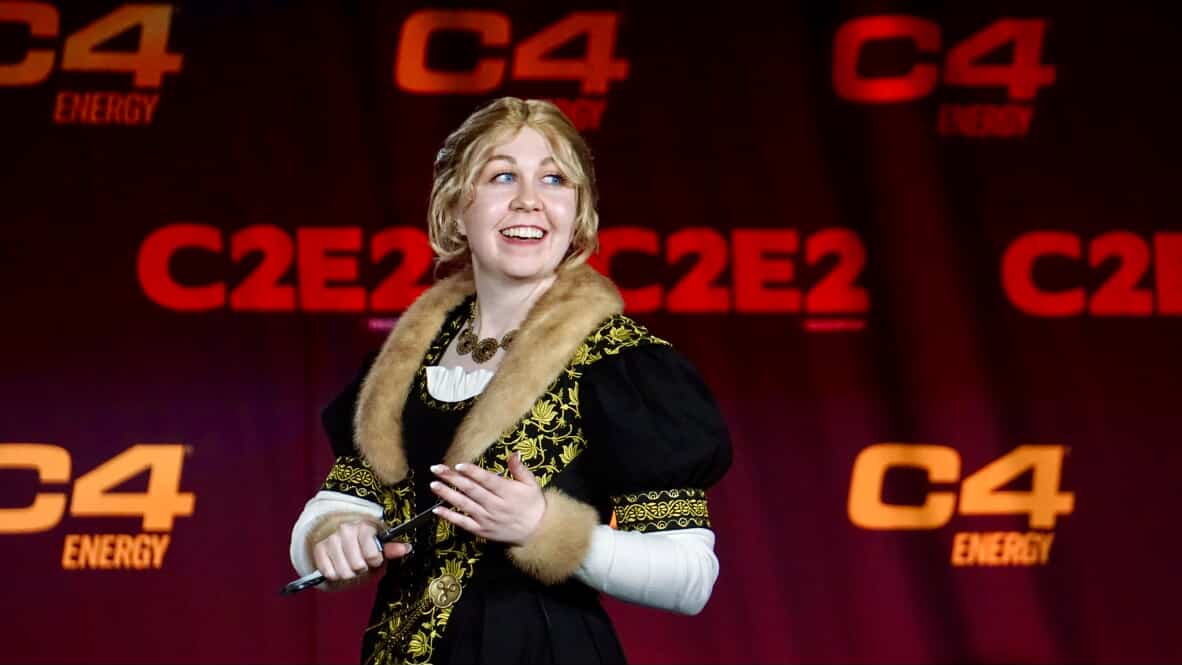 Focus_entmt's tweet photo. For this #FanworkFriday, we're celebrating @RogueHeartCos cosplaying Emilie de Arles from #APlagueTale: Requiem!🫶

Thank you so much for making this incredible costume, and congratulations for winning the 3rd (and well deserved) place of the contest!

Pics: @/dkm_creatures on Instagram