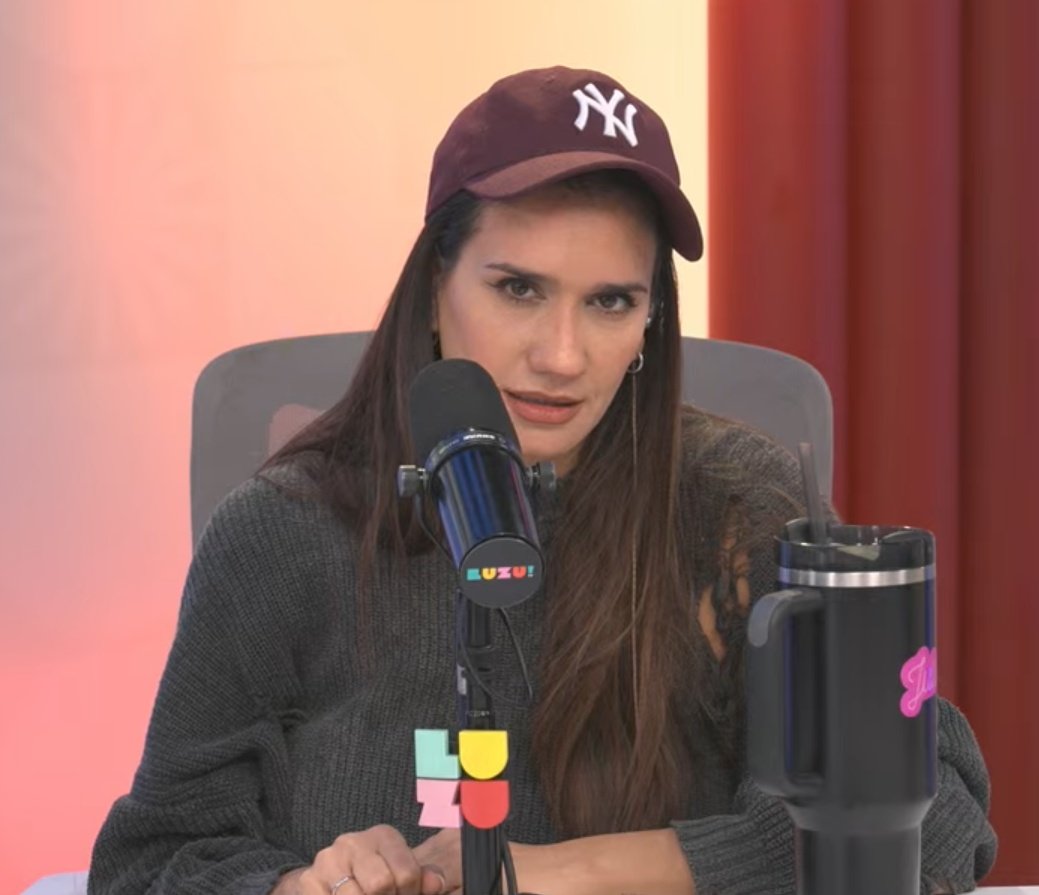 siempre serás icónica momi 

#nadiedicenada