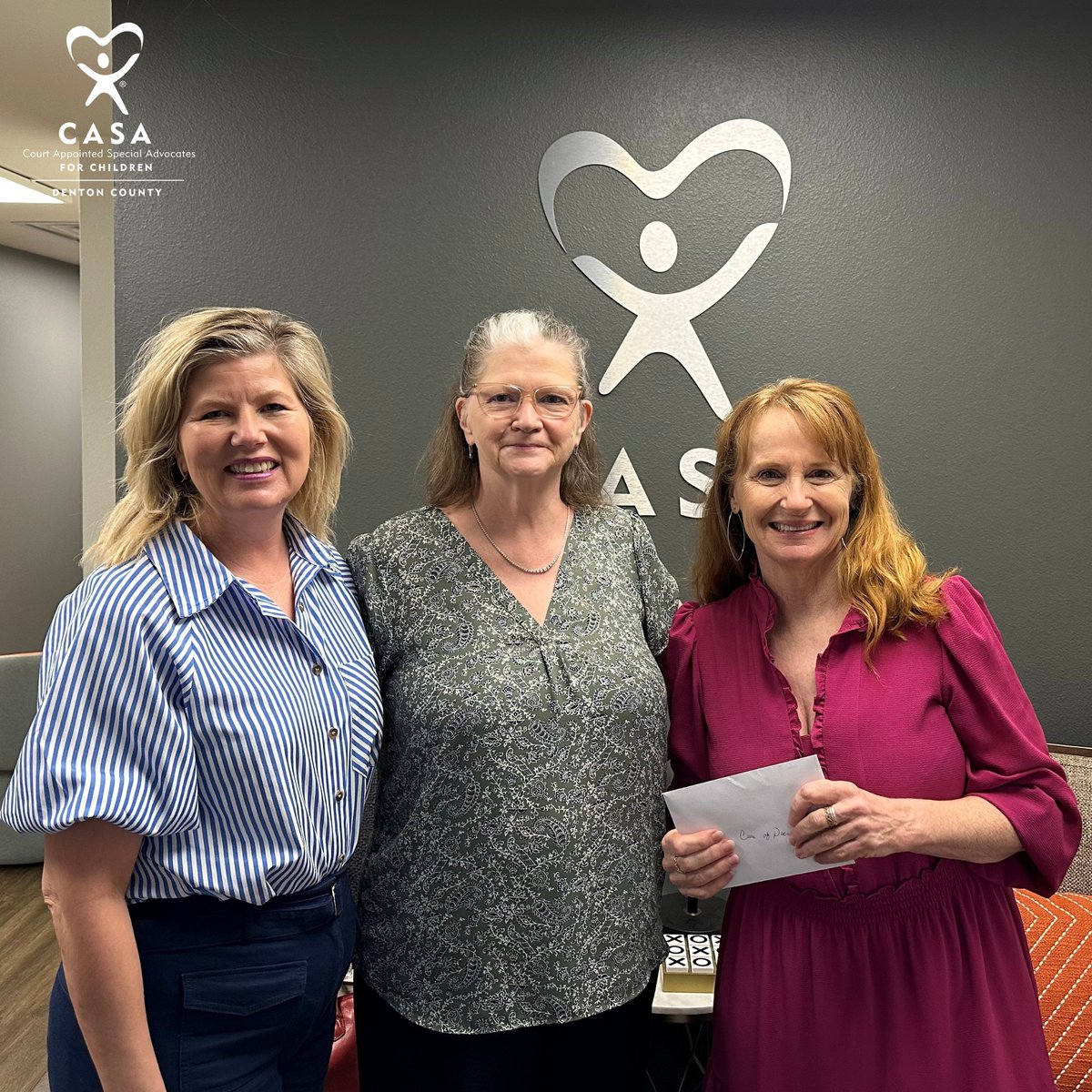 CASADenton's tweet photo. Thank you to Judge Margaret Barnes for visiting the CASA offices and making a generous contribution! We are so grateful for her continued support and dedication to the children we serve. 💙 https://t.co/Q46TKHpQiE