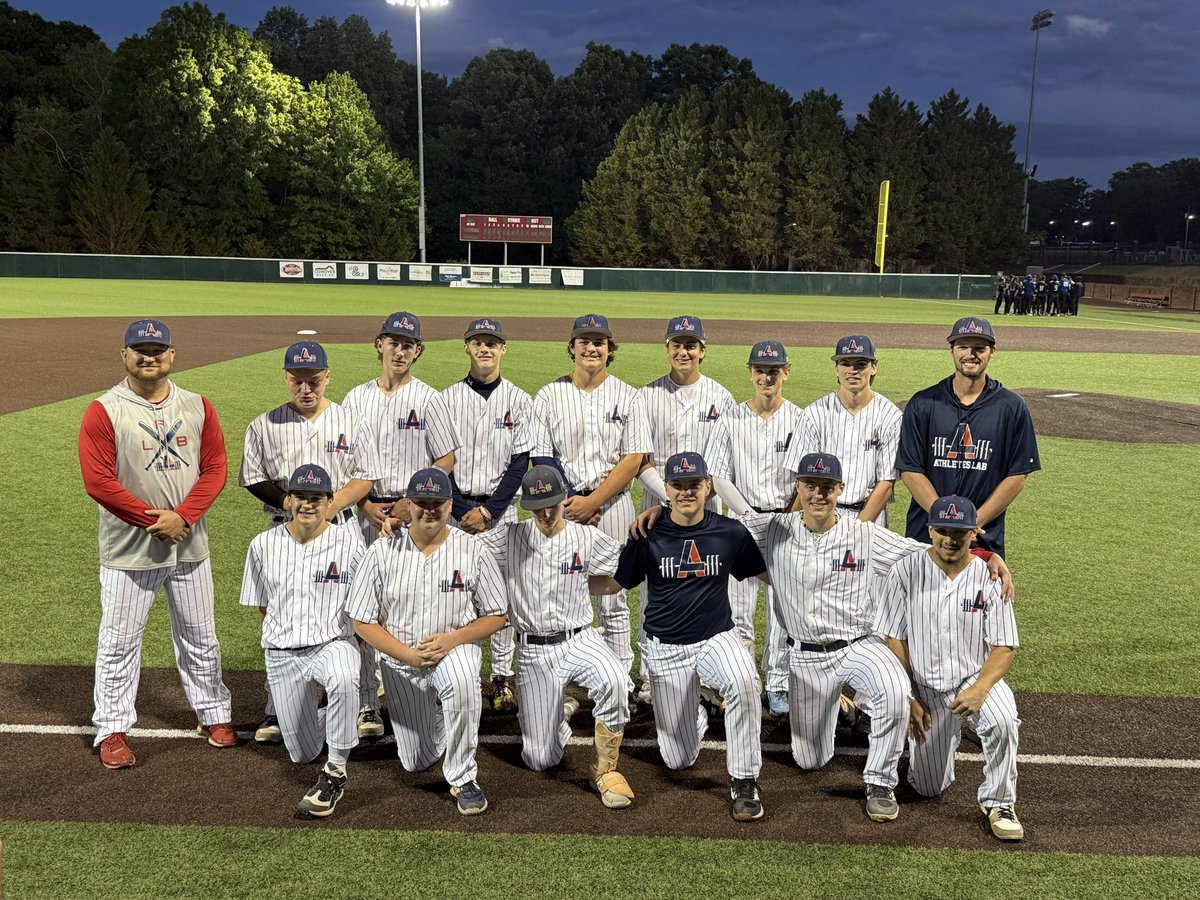 rustycarter01's tweet photo. Grateful to be part of @Athletes_Lab  Academy Team’s inaugural season!  Thank you to my teammates and parents for being there.  Biggest honors go to @CoachCamBeard for his leadership, guidance and mentorship along with Coach Josh.  Thank you both!! Go Lab!! 🙏💪🏼🎯 https://t.co/SIRhFJoEb5