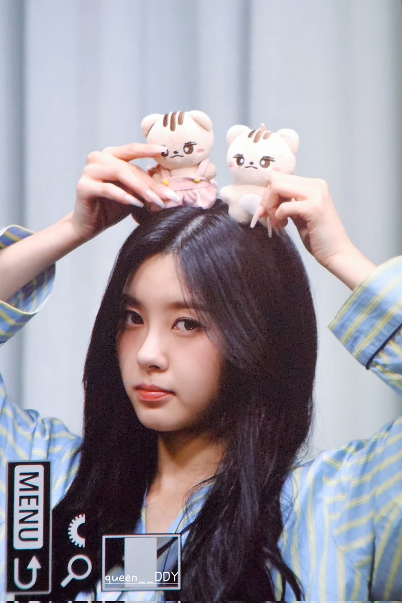 queen__DDY's tweet photo. 260508 점프업

내 공주 짱이다 🤍🤍

#케플러 #Kep1er
#김다연 #DAYEON #ダヨン https://t.co/3g9b1zDzI9