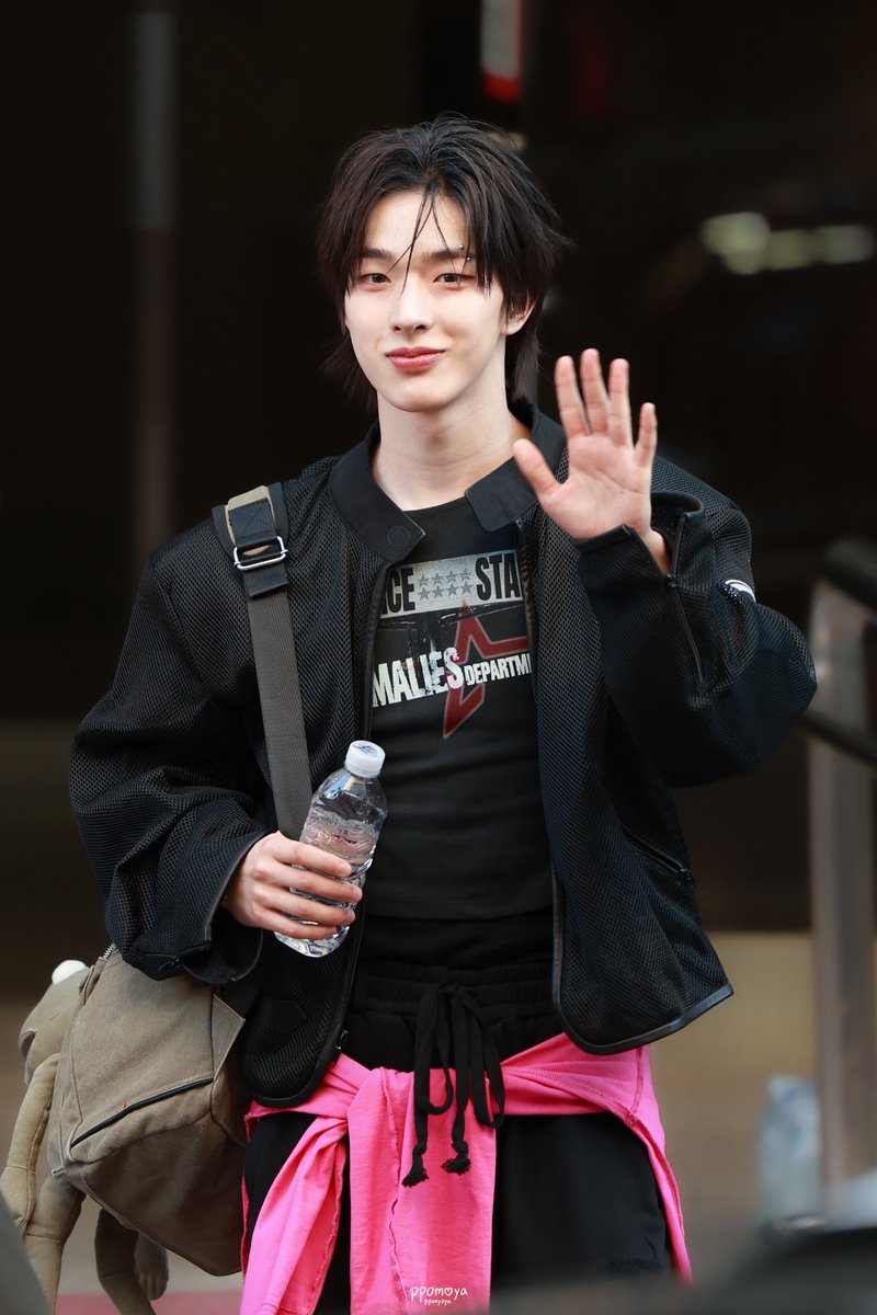260508 🖤🩷 #넥스지 #토모야 #NEXZ #TOMOYA #ネクスジ #トモヤ