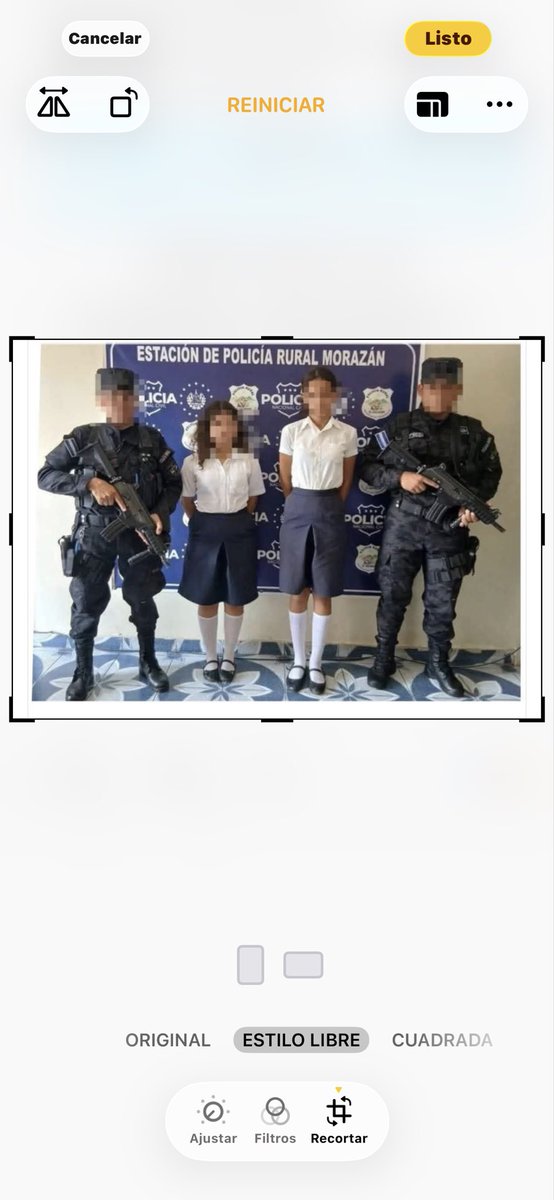 raulcedillos's tweet photo. Repudio total como exmilitar salvadoreño. Creo q el gobierno se pasó de abusivo junto alas autoridades salvadoreñas. Esto es un abuso. Abuso rotundo. Como salvadoreño. Repudio total a estas acciones https://t.co/GX1sHJUuYG