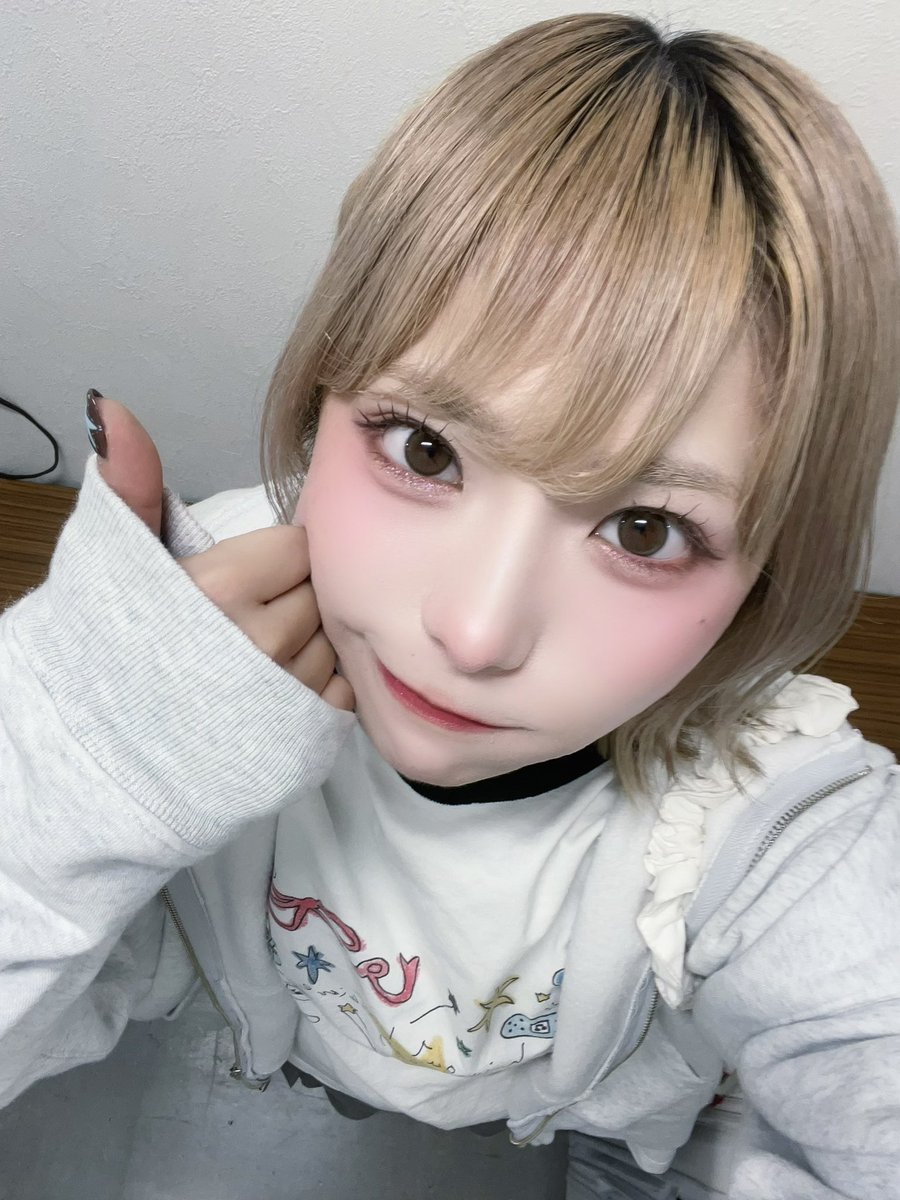 hono (JINKS) tweet media