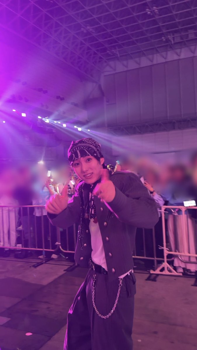 paaaaaaaaaapo's tweet photo. 神席すぎ❗️
#KCON https://t.co/NaP0WXmptS