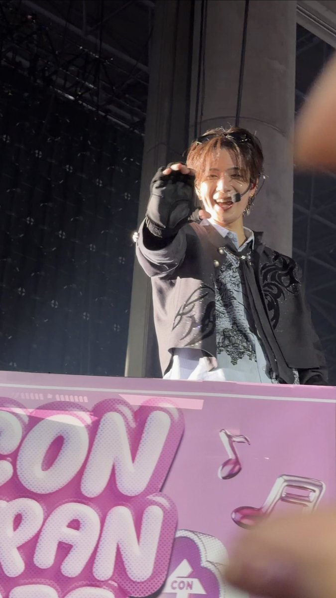 paaaaaaaaaapo's tweet photo. 神席すぎ❗️
#KCON https://t.co/NaP0WXmptS