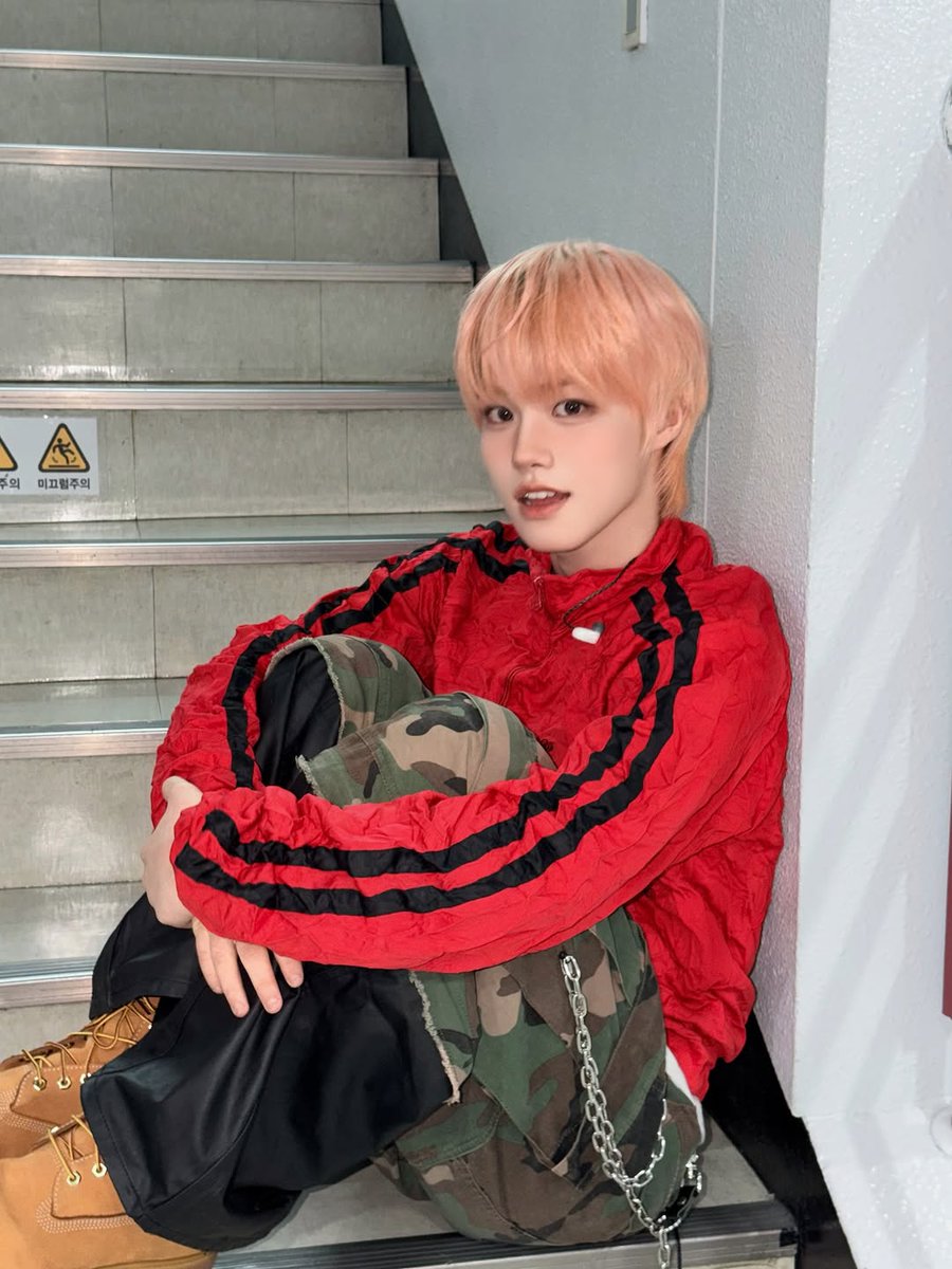 [📸] 260508 - #JUWON | Instagram Post [ENG] 5/5 The last pink hair photo ...
