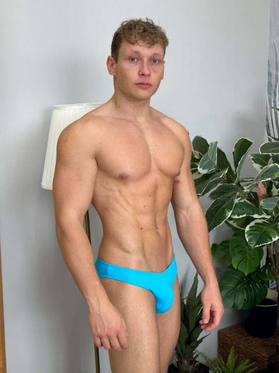 Seb 18 Bodybuilder tweet media