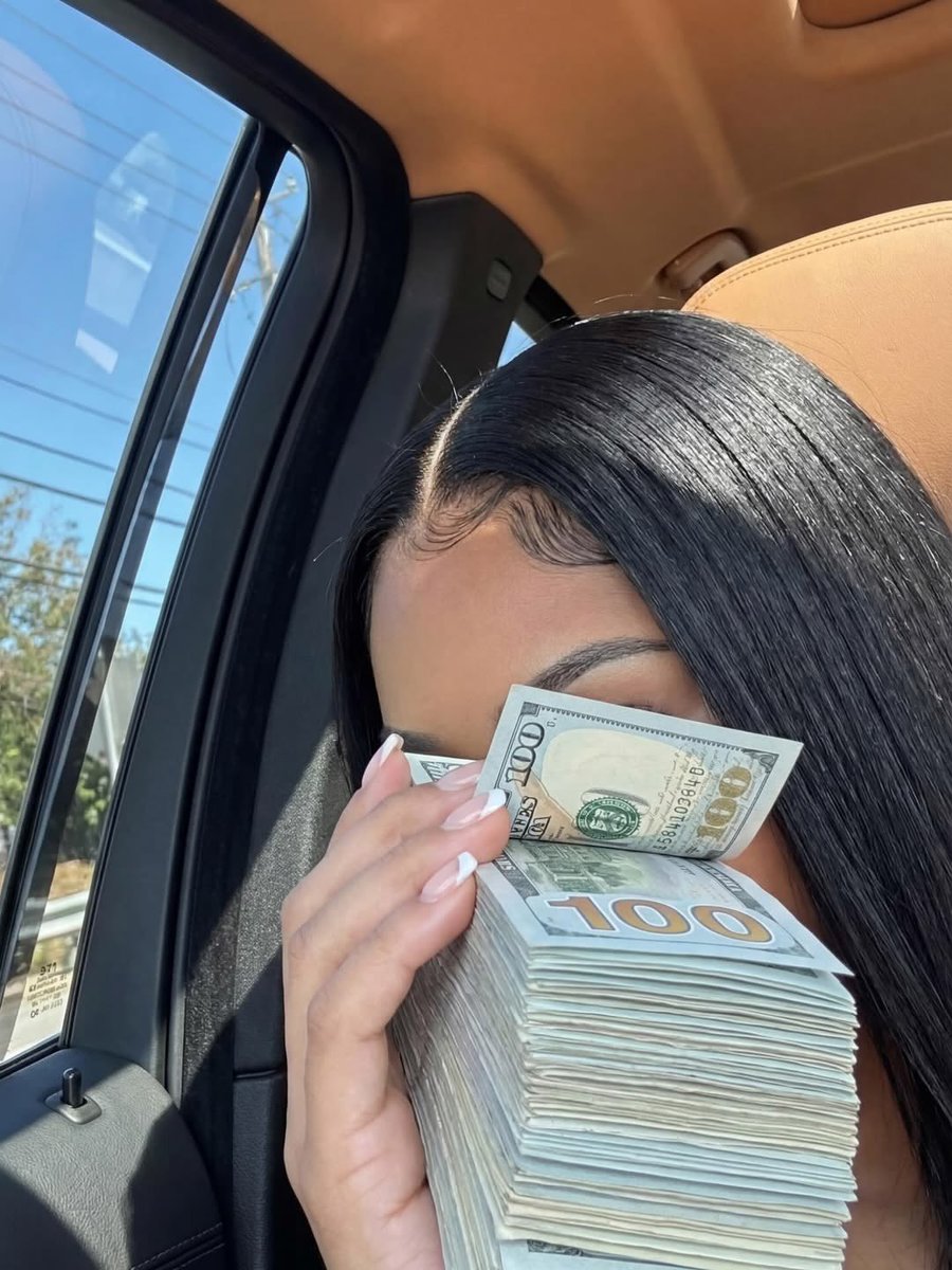 Queen of parlays tweet media