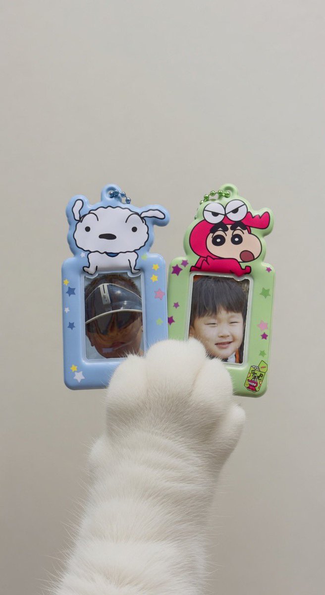 애기 증사 짱구 증사 키링에 넣으니
찰떡이쟈낭 ㅋㅋ