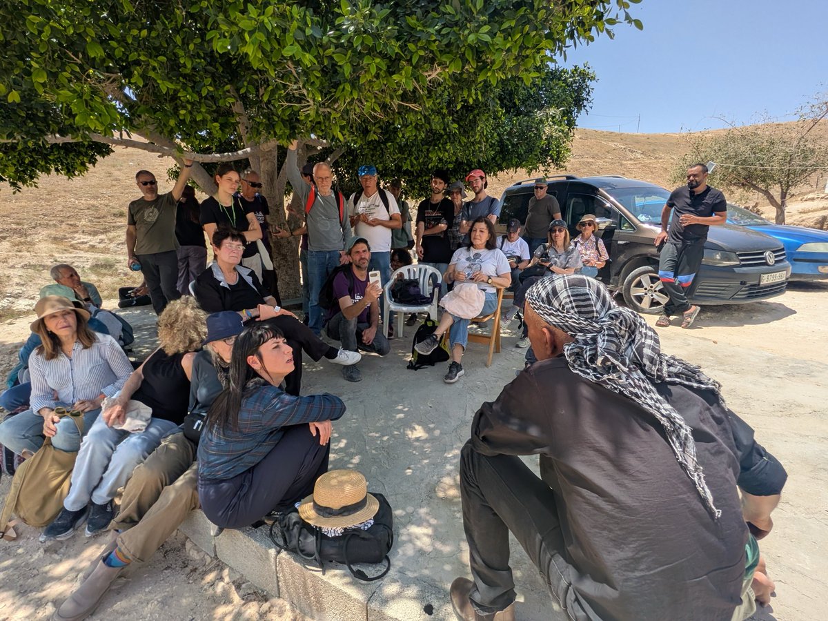עומדים ביחד نقف معًا Standing Together🟣 tweet media