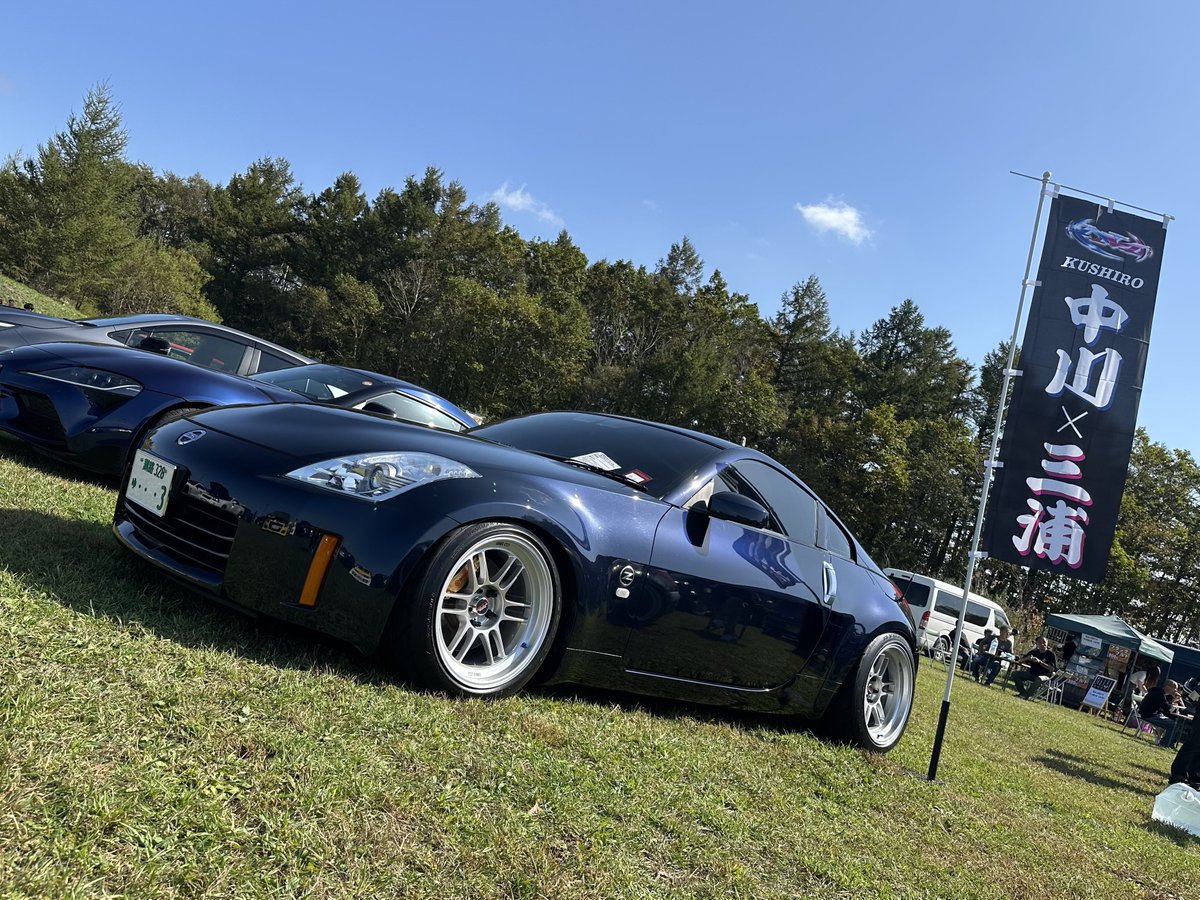 色褪せぬ躍動！熟成の最終型Z33が放つ、官能のスポーツシルエット