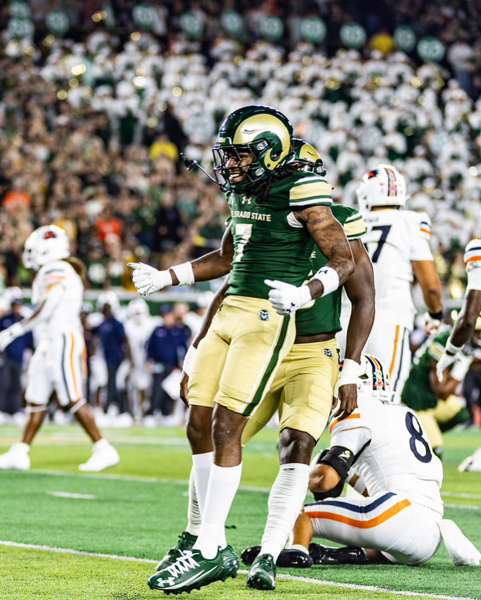 EliKing_1_'s tweet photo. After a great conversation with @Tmatthews16 I am Beyond Blessed to receive another Offer from Colorado State University!! 🟢 #ramcountry🐏 @RecruitWarriors @ScoutFball @JHaglerDBZ @CoachDChapman30 @ChadSimmons_ @TomLoy247 @CoachTyroneKing @HallTechSports1 @AL7AFootball https://t.co/sdH3O5qsCI