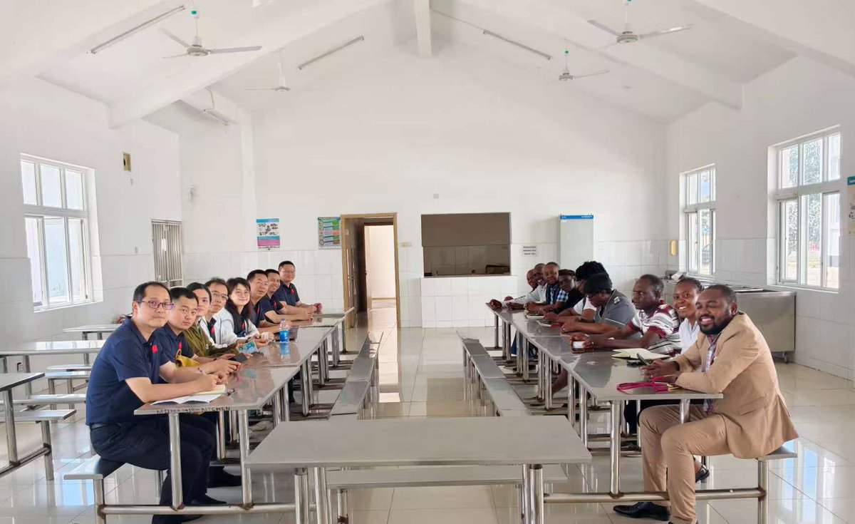 China Medical Team in Zimbabwe tweet media