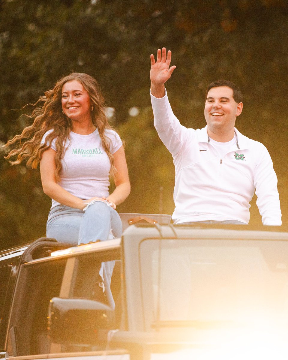 marshallu's tweet photo. From SGA president to soon-to-be graduate 🎓

Connor Waller is leaving his mark at Marshall — and learning that bravery isn’t about fearlessness, it’s about moving forward anyway.

Check out Connor's story in the latest issue of Marshall Magazine ➡️ https://t.co/C0YSIwiuPr https://t.co/PVZVxlAPKV