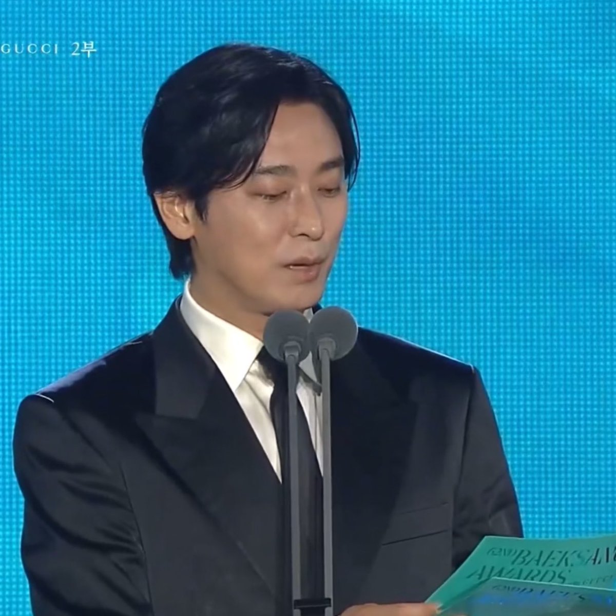 검은콩두유 tweet media