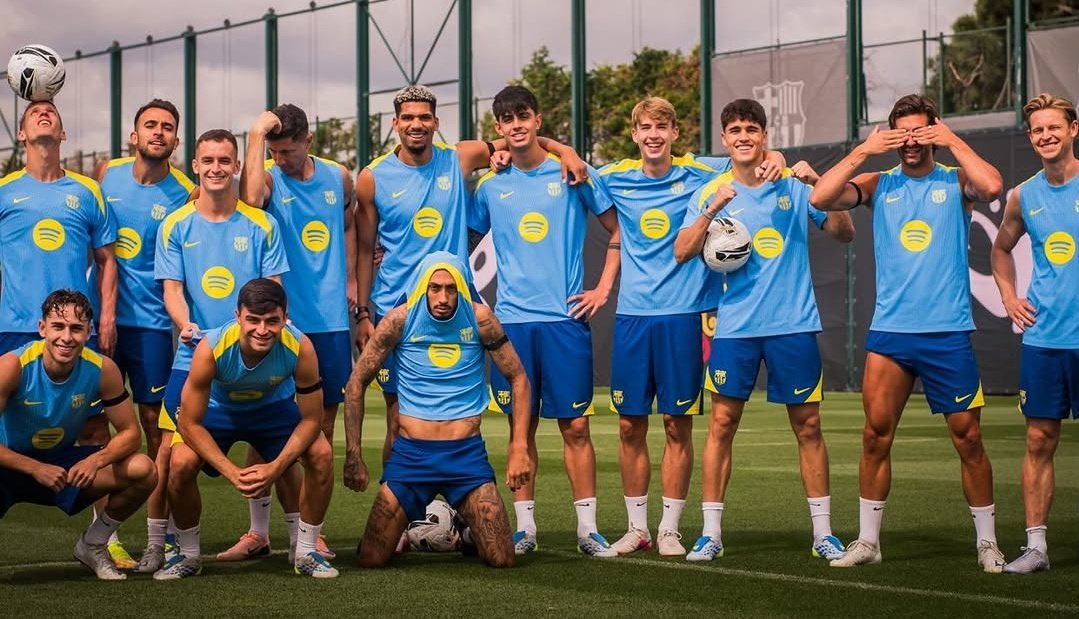 Barca Stuff Indonesia tweet media