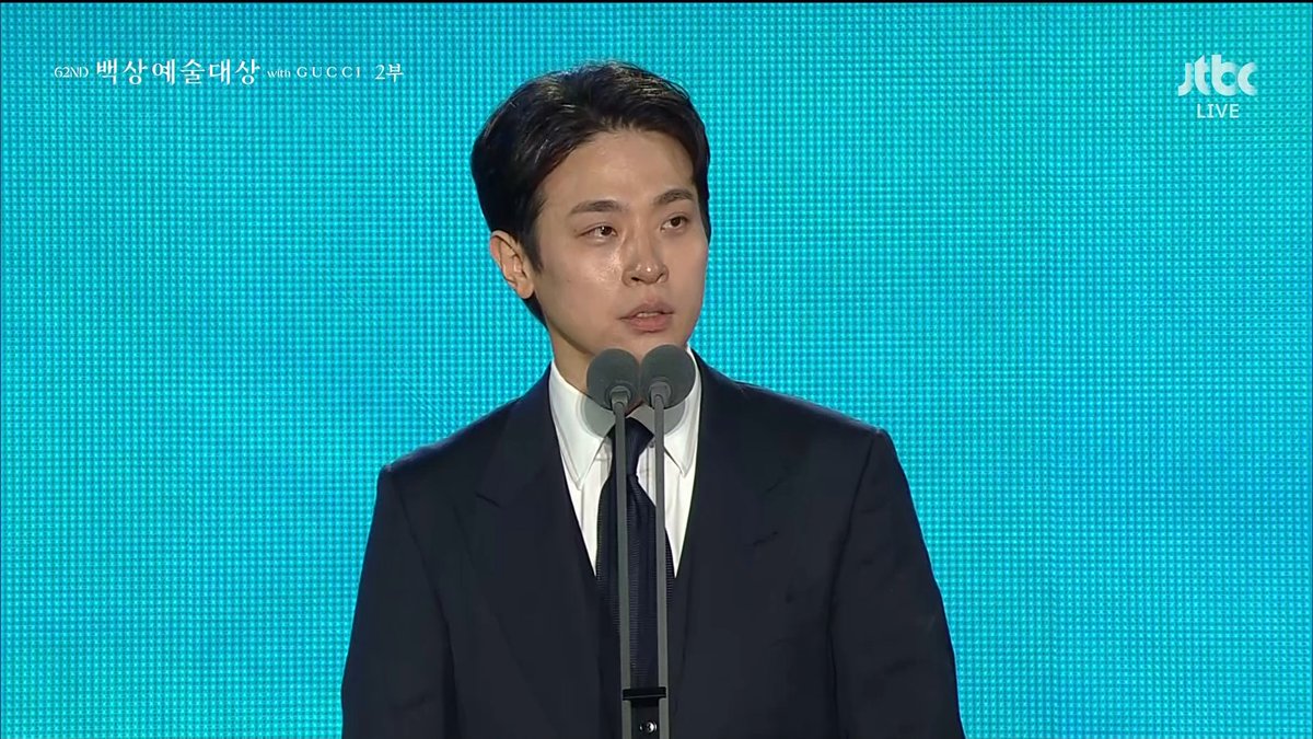 이결 tweet media