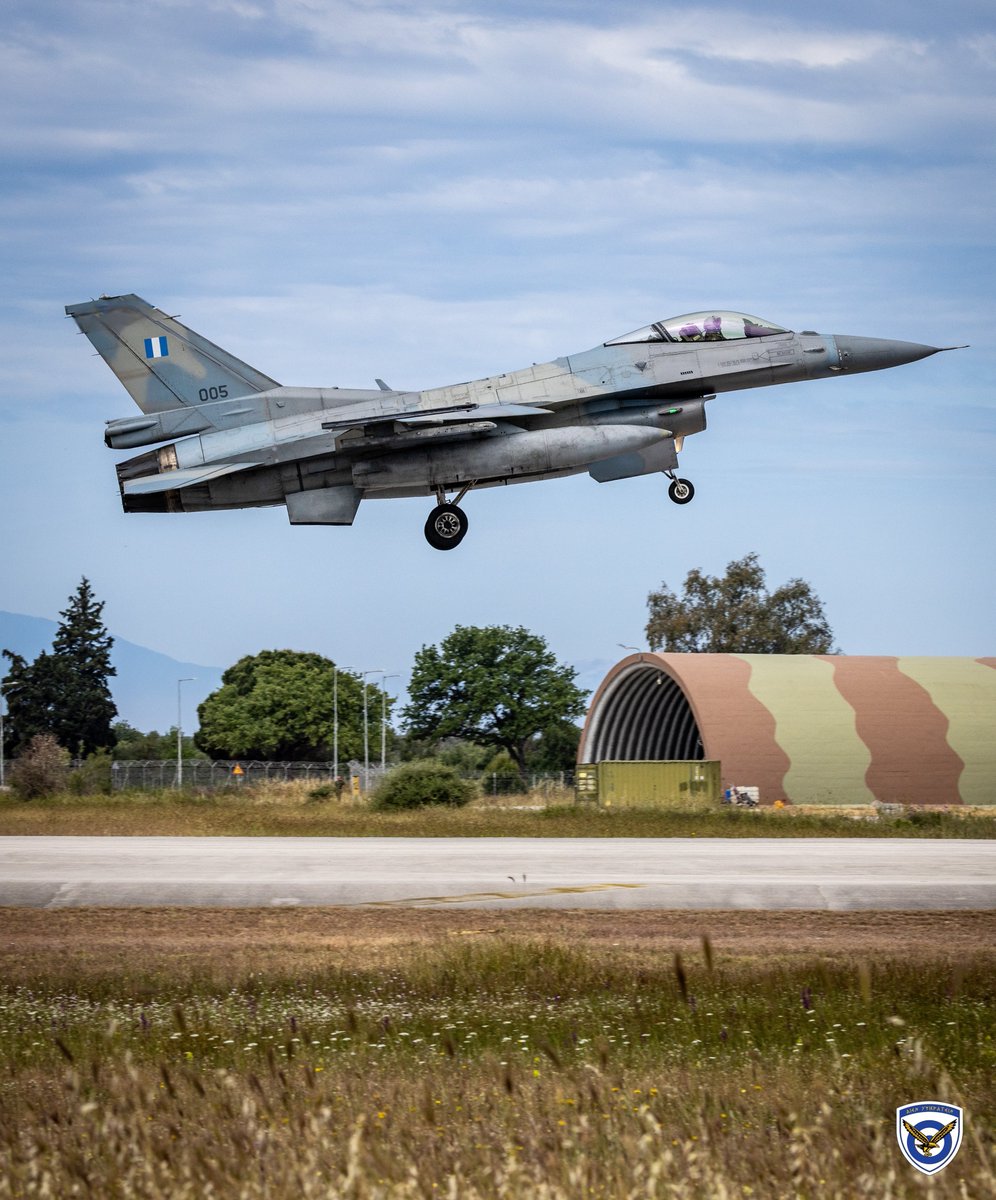 Hellenic Air Force tweet media