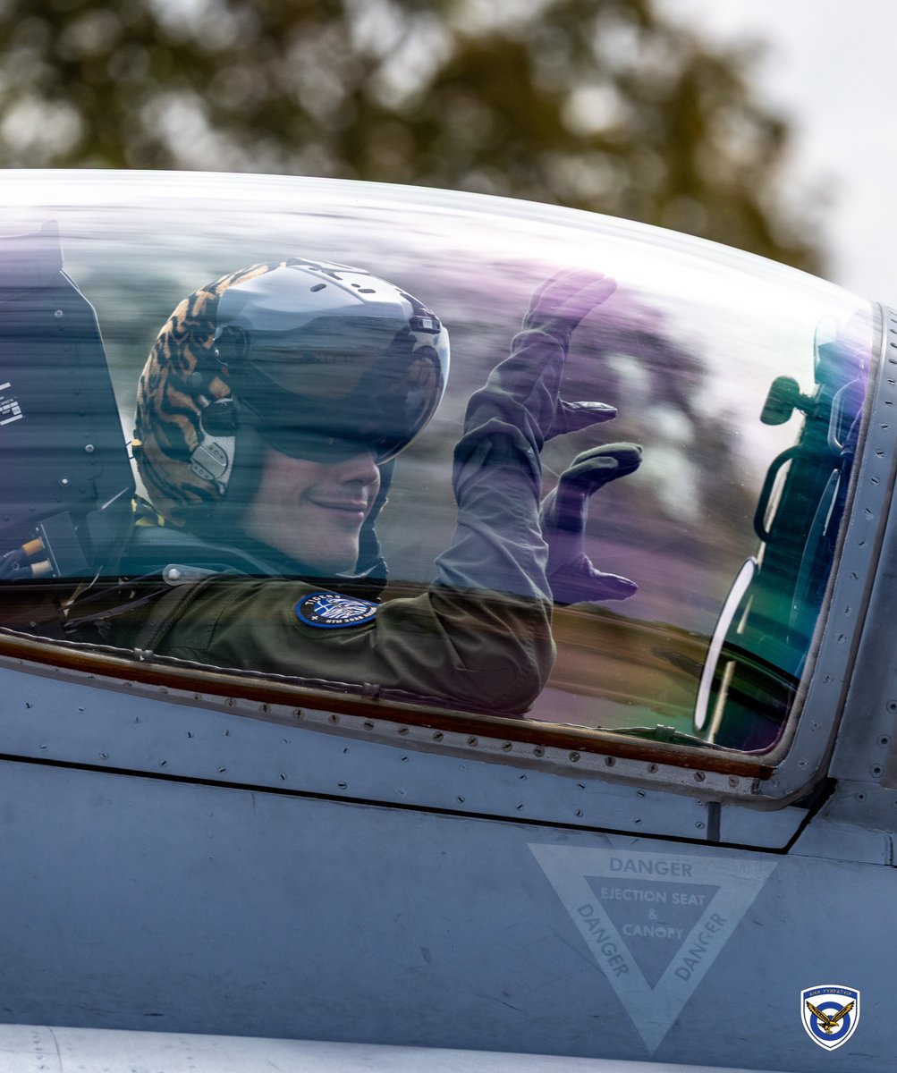 Hellenic Air Force tweet media