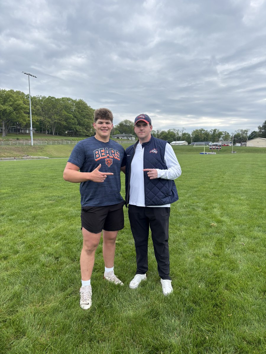 KarsonEngle's tweet photo. After a great conversation and workout, I am blessed to receive an offer from Stony Brook university! Thank you @Coach_TWalsh for coming out and watching me workout!
@SavageEoghan @timsav71 @AydenW70 @HunterGrassmyer @isaacjackson_1 @CarterDreib9 @mccartneyb_ https://t.co/EfaECP6OJ9