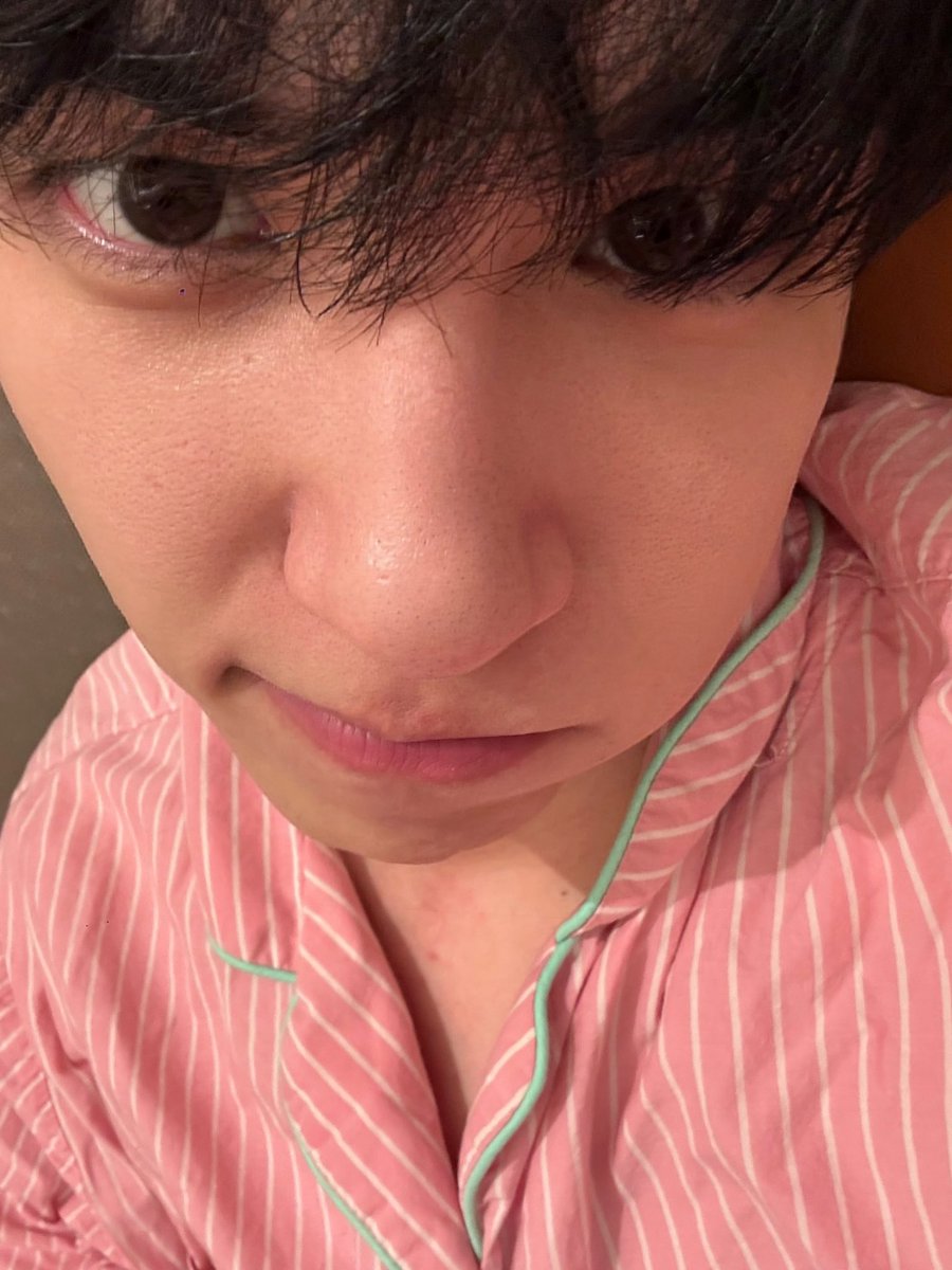 PoPo_ring_'s tweet photo. 남자가 미쳤다 https://t.co/6E7J7IB02F