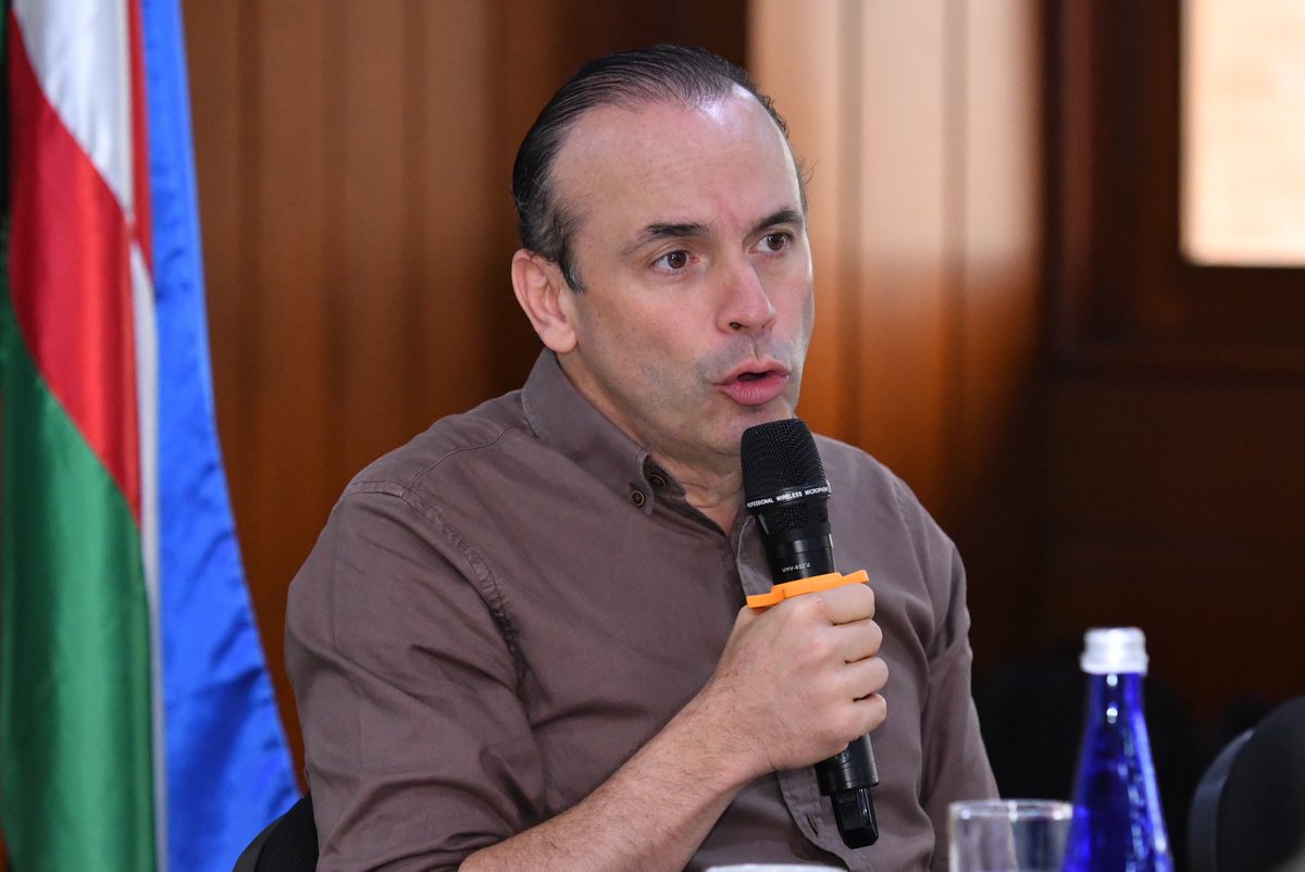 Alejandro Eder tweet media