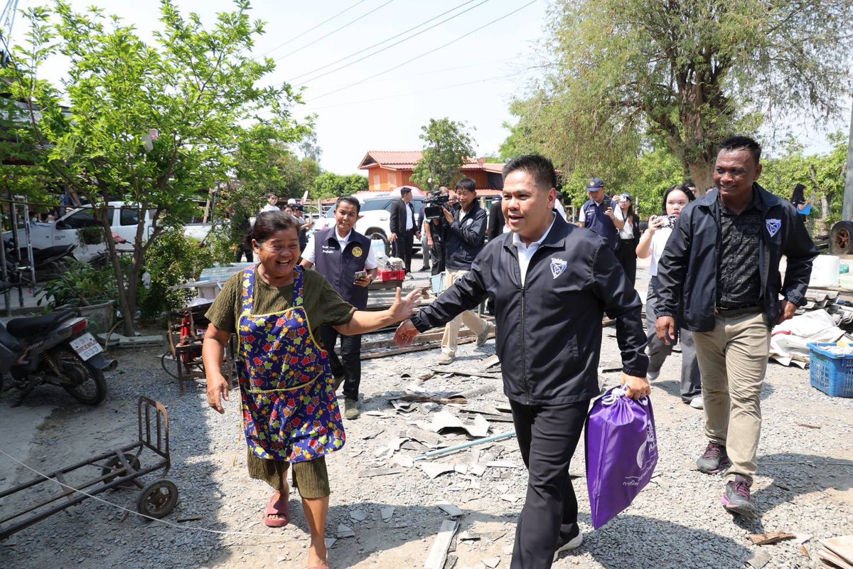ท็อป วราวุธ ศิลปอาชา tweet media