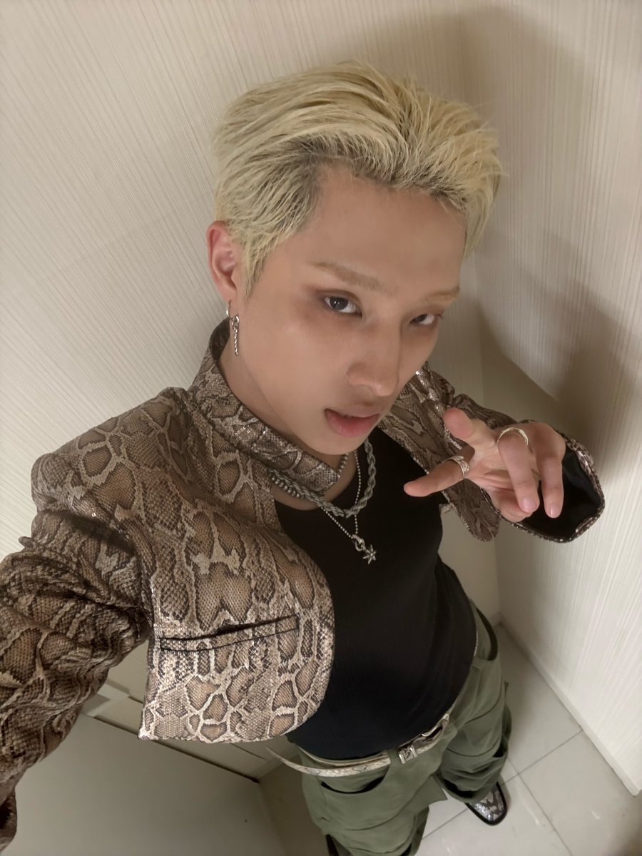 keeho weverse post 

"thank you kcon!! i hope you made lots of good memories ❤️"

#P1Harmony #피원하모니 #기호