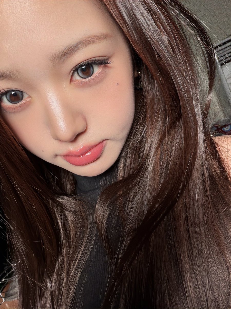 🍒장원영 tweet media