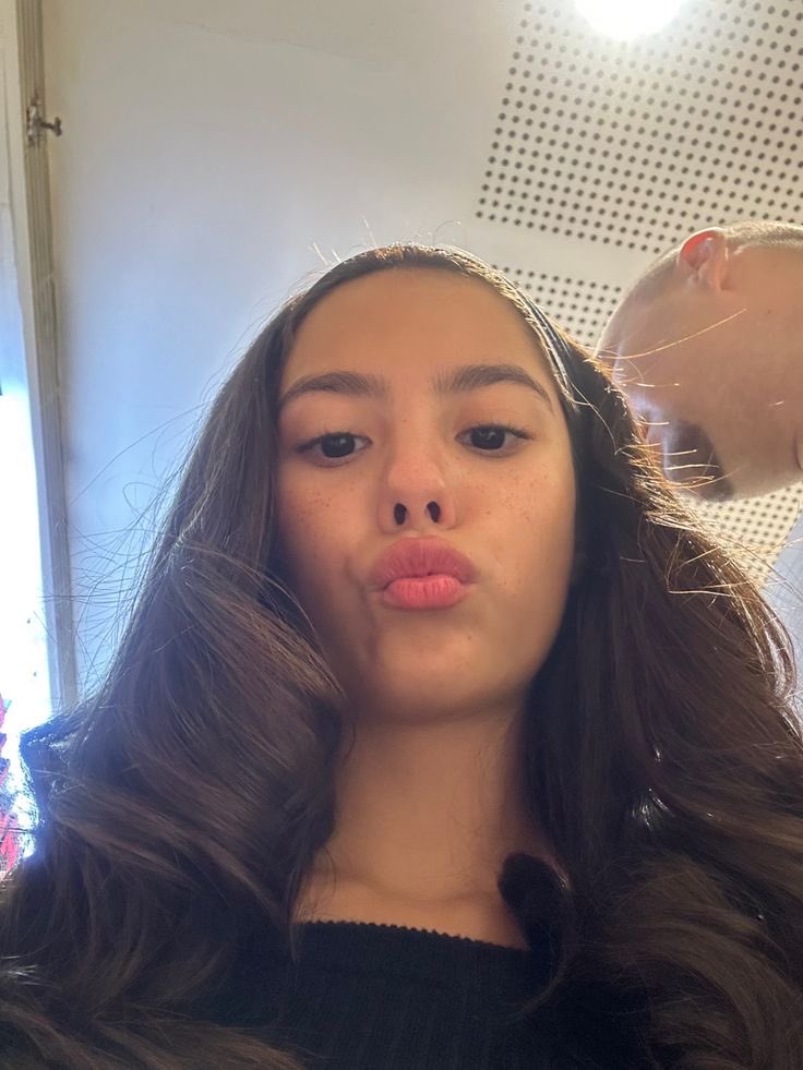 sade tweet media