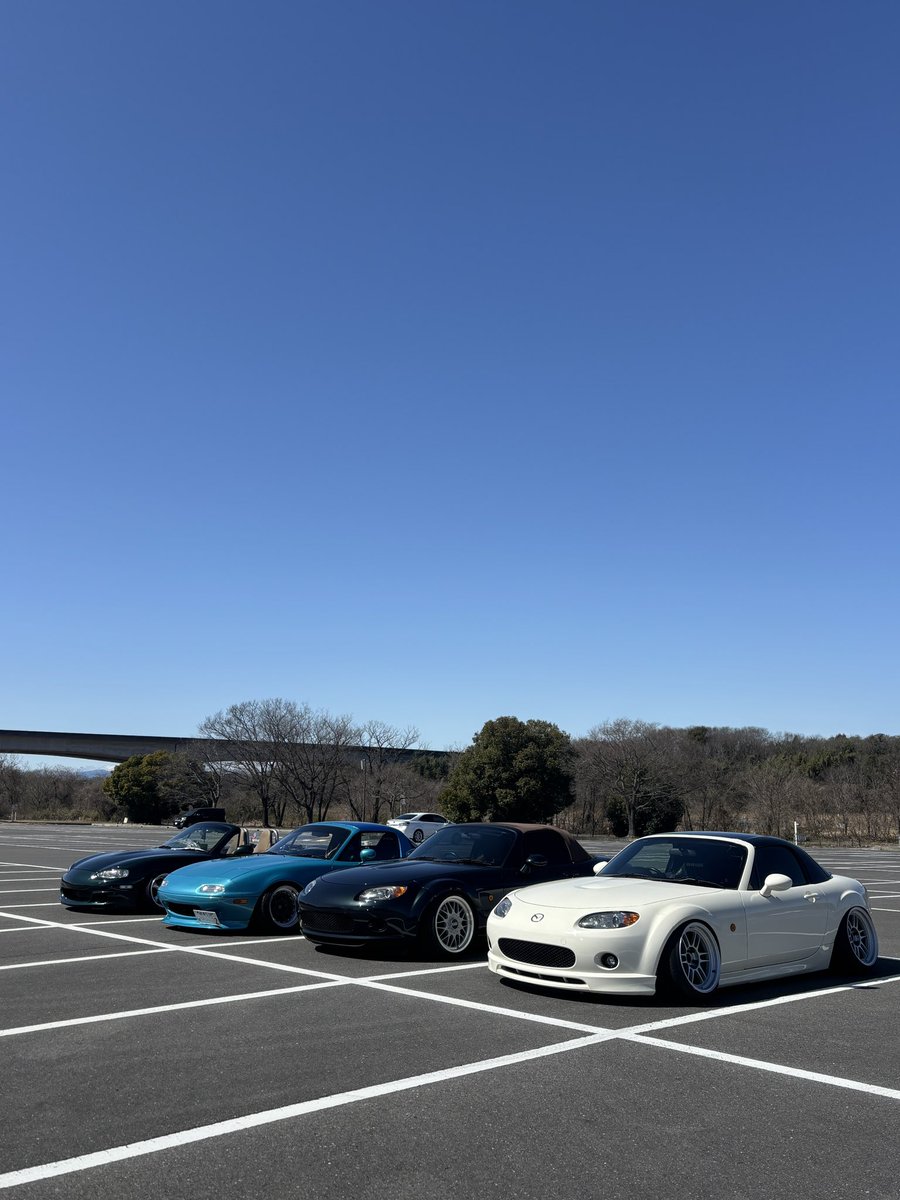 ____igyf2's tweet photo. シート直角で乗らないし運転動画SNSに載せないけどロードスター女子です🙂‍↕️

低いロードスターと強いロードスターが好きです😆💖

別に好きな車好きなように乗ったらええやーん https://t.co/4C0f7XUgMs