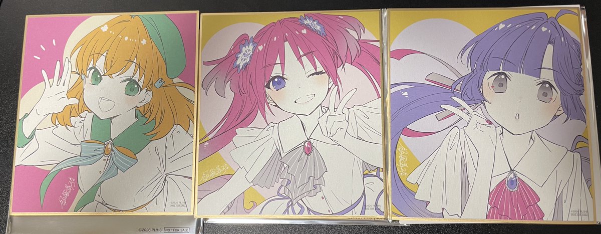 Copecopecoeco's tweet photo. 3年間思い描いてきた景色だったし、アニメーション化することで色々解像度が上がったし、しっかり泣いたしで...はい...
特典の色紙かわいい。推し自引きで優勝へ
 #映画蓮ノ空 https://t.co/4Ka8tdqkmz