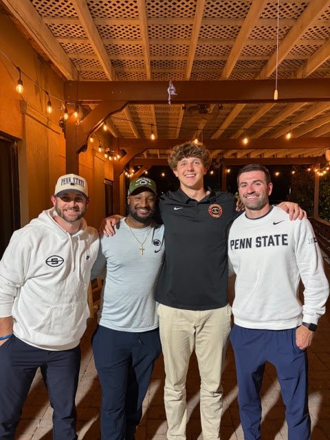 SeanCurrie's tweet photo. Thanks to @T_Mouser @CoachSHuggins and @CoachJWaters for coming out to visit me and my parents! Had a great time at dinner, loved the conversation and even played some hacky sack! @PennStateFball @CoachMC_PSU @LvilleBigRedFB @CoachPoeWins @PrepRedzoneNJ @RivalsHS @RyanSnyderOn3 @BrianDohn247