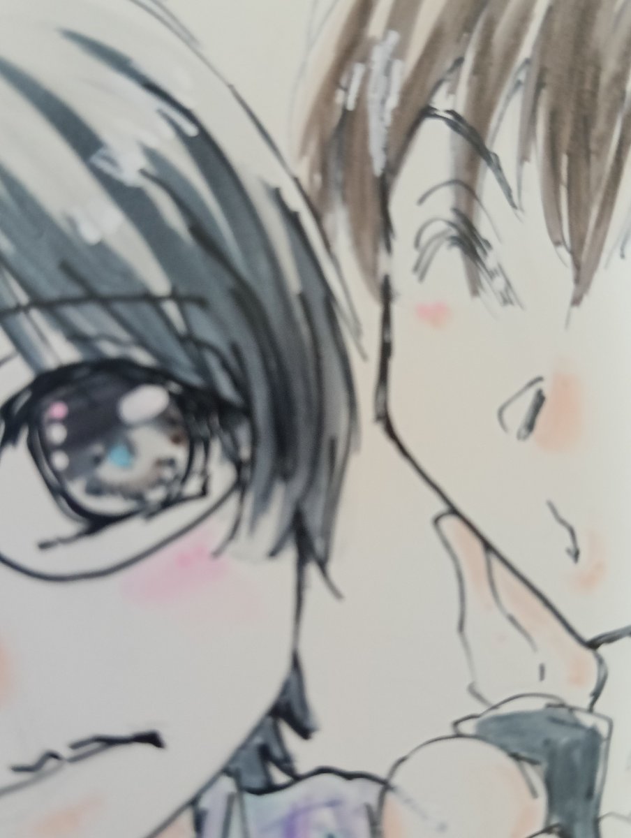 あずき🐱どうにかどかしてやっとサイン本1冊描けた💦 しかしこれが