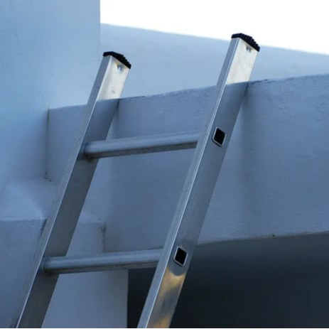 AbilityInterna1's tweet photo. Reduce avoidable risk with the right ladder safety training in place. Give your team the knowledge to work more safely and confidently at height. Explore the guide: https://t.co/dCOkZu8KOa #WorkingAtHeight #HealthAndSafety https://t.co/RdFv91cJtr