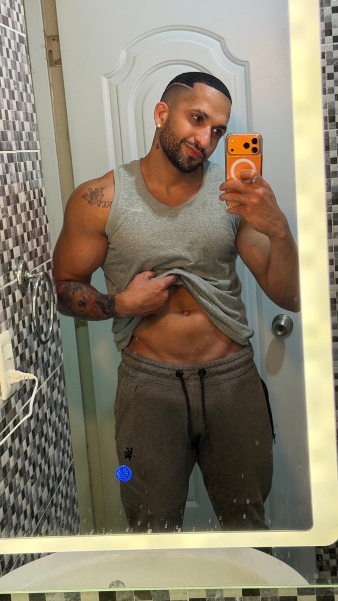 pov: you walk by and can't help but admire 🔥✨