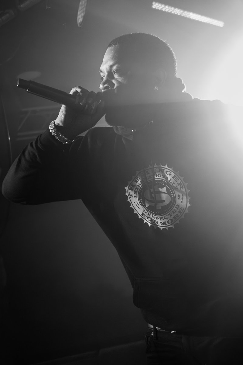 selectormarx's tweet photo. With @Lloydbanks Madrid 2026 https://t.co/rjuix9MDKJ