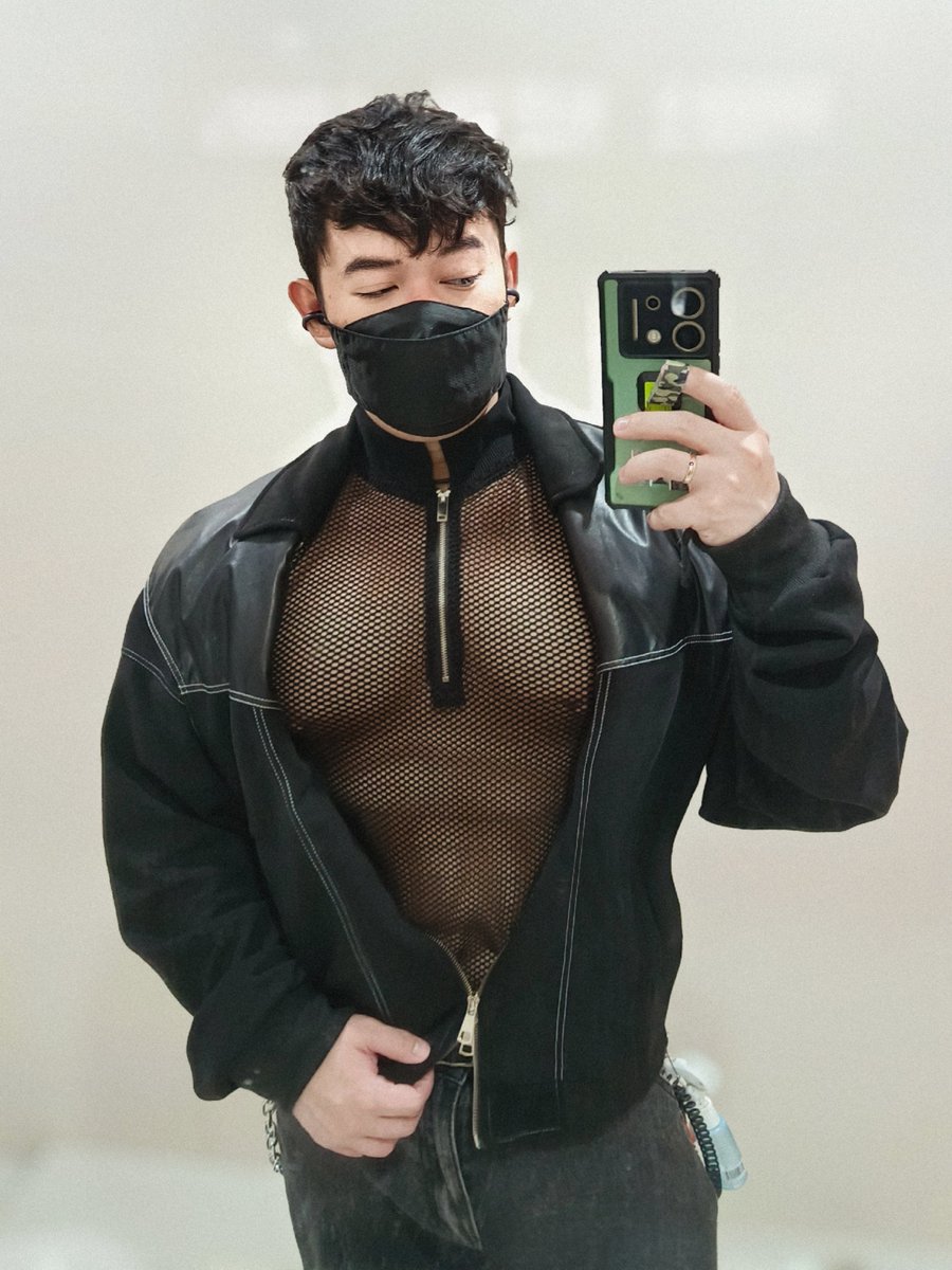 Ootd slash flex pic