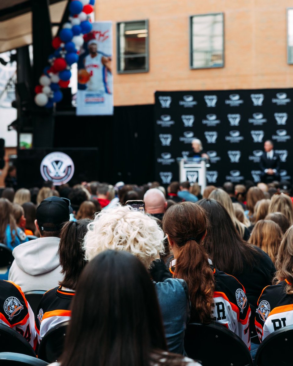 PWHL Detroit tweet media